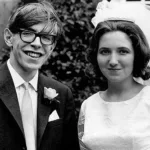 Stephen Hawking: Fizikçi ve Kozmolog