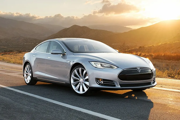 Tesla, Dünya Çapında İndirim Yaptı: Hisseler Düşmeye Devam Ediyor Tesla, Dünya Çapında İndirim Yaptı: Hisseler Düşmeye Devam Ediyor