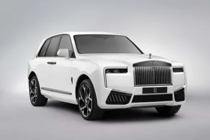 2025 Model Makyajlı Rolls-Royce Cullinan Tanıtıldı