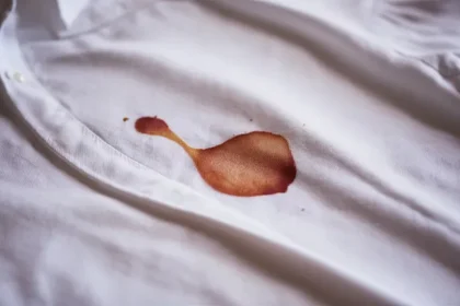 Çay Lekesi Nasıl Çıkar?