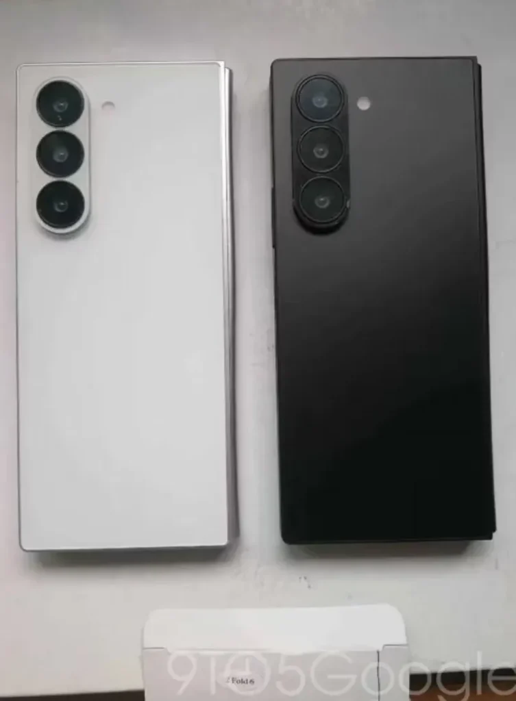 Galaxy Z Fold 6 ve Flip 6’nın Sızdırılan Görüntüleri Ekran Kırışıklığını Ortaya Koydu! Galaxy Z Fold 6 ve Flip 6’nın Sızdırılan Görüntüleri Ekran Kırışıklığını Ortaya Koydu!