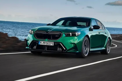 2025 BMW M5 Modeli Tanıtıldı!