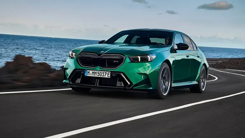 2025 BMW M5 Modeli Tanıtıldı!