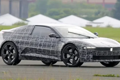 BMW'nin Yeni Elektrikli Otomobilinin Görüntüleri Ortaya Çıktı!