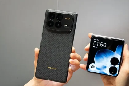 Xiaomi, İlk Dikey Katlanabilir Telefonu Mix Flip'i Tanıttı