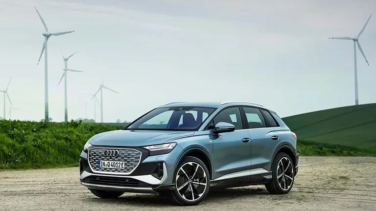 Audi, Q4 e-tron Türkiye'de Satışa Sunuldu Audi, Q4 e-tron Türkiye'de Satışa Sunuldu