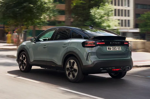 Citroen, 2025 Model C4 ve C4X'i Tanıttı Citroen, 2025 Model C4 ve C4X'i Tanıttı