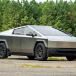 Tesla Cybertruck'a "Gözetimli Tam Otonom Sürüş" Özelliği Geldi