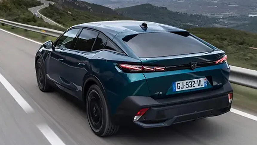 Peugeot Türkiye Genel Müdürü, Şirketin Hedeflerini ve Türkiye’nin 2025 Otomotiv Pazarını Değerlendirdi