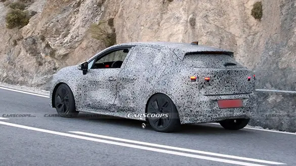 2026 Model Renault Clio'nun Görüntüsü Ortaya Çıktı 2026 Model Renault Clio'nun Görüntüsü Ortaya Çıktı