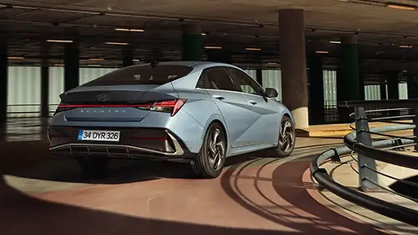 Hyundai, Santa Fe ve Elantra Modelleri İçin Geri Çağırma Programı Başlattı