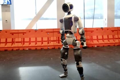 Boston Dynamics, İnsansı Robotu Atlas’ın Yeni Versiyonunu Tanıttı