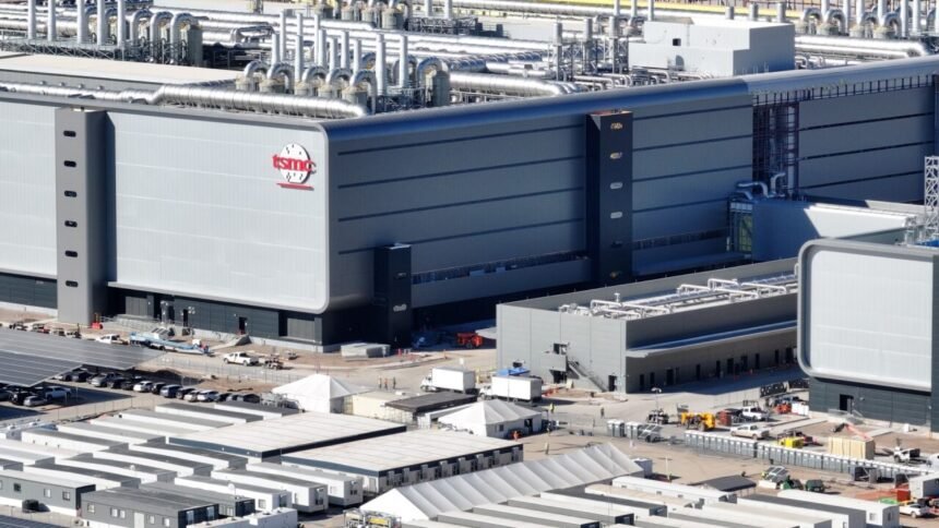 TSMC'nin Arizona Tesisi Trump Tarifleri Sonrası İlgi Gördü