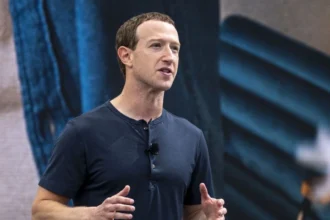 Mark Zuckerberg Facebook Arkadaş Listesini Kaldıracak Mı ?