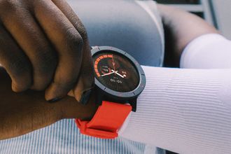 Nothing, Uygun Fiyatlı Akıllı Saati CMF Watch 3 Pro'yu Tanıttı!