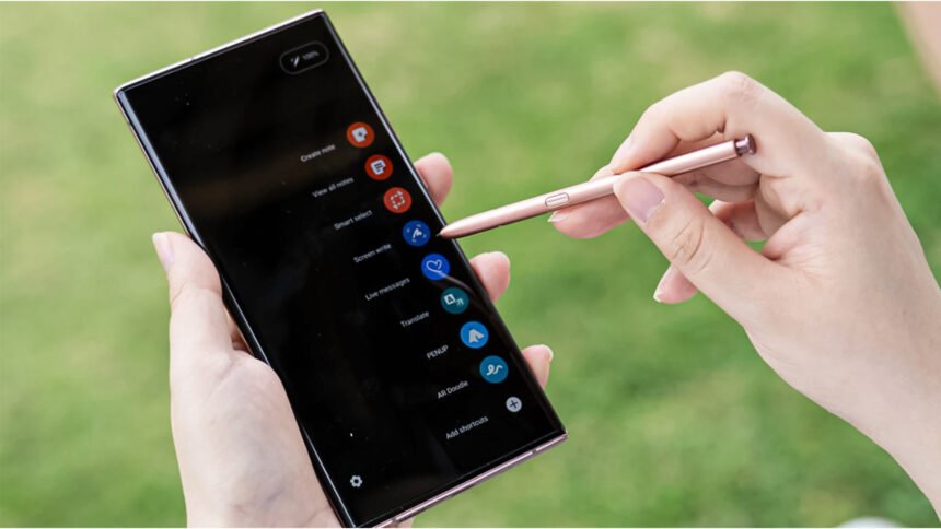 Samsung, S Pen kullanıcılarını 2025’te üzdü: Özellikler azalıyor